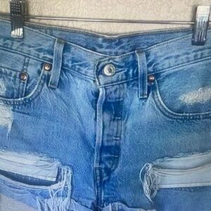 Levi’s 501 Cut Off Short